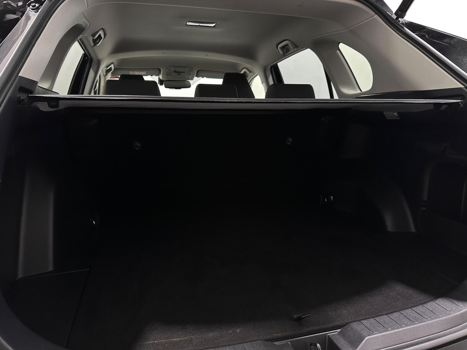 Used Toyota RAV4 2020 for sale - 76878817: Photo 46