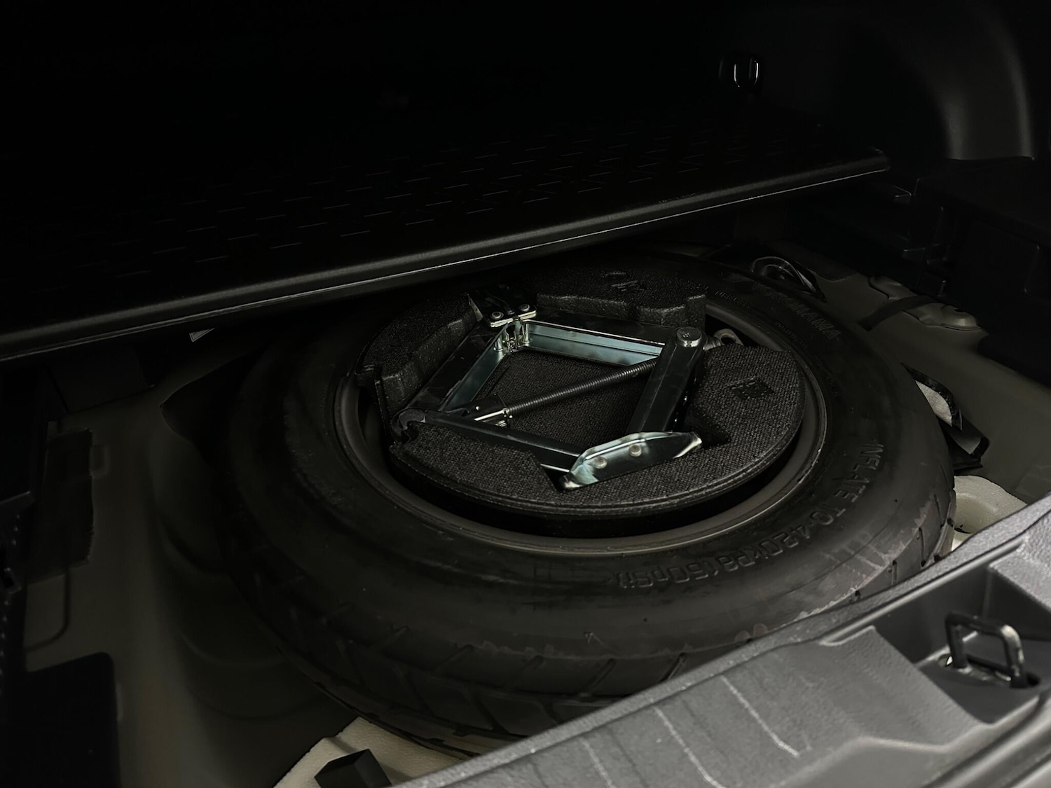 Used Toyota RAV4 2020 for sale - 76878817: Photo 47