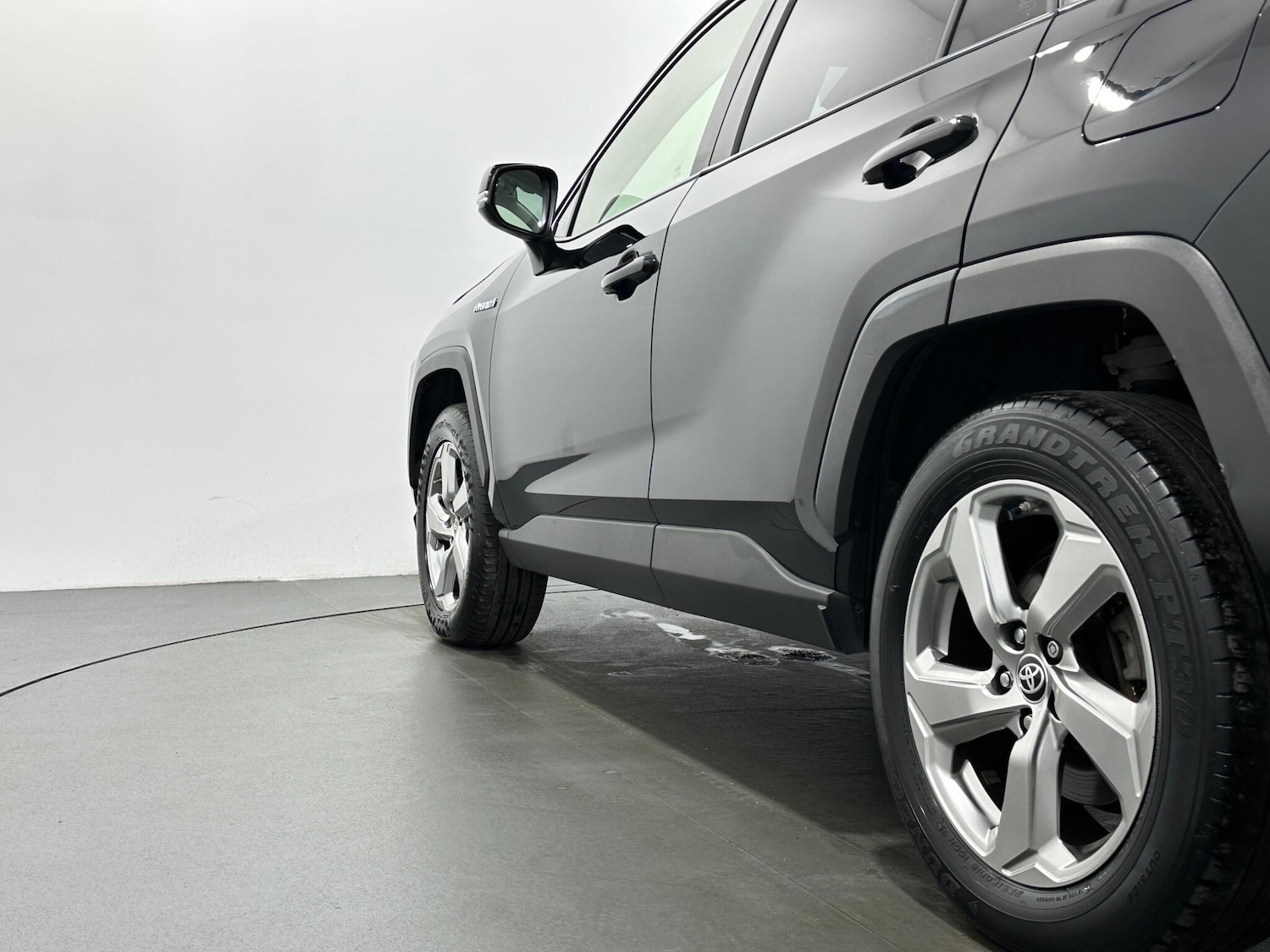 Used Toyota RAV4 2020 for sale - 76878817: Photo 50