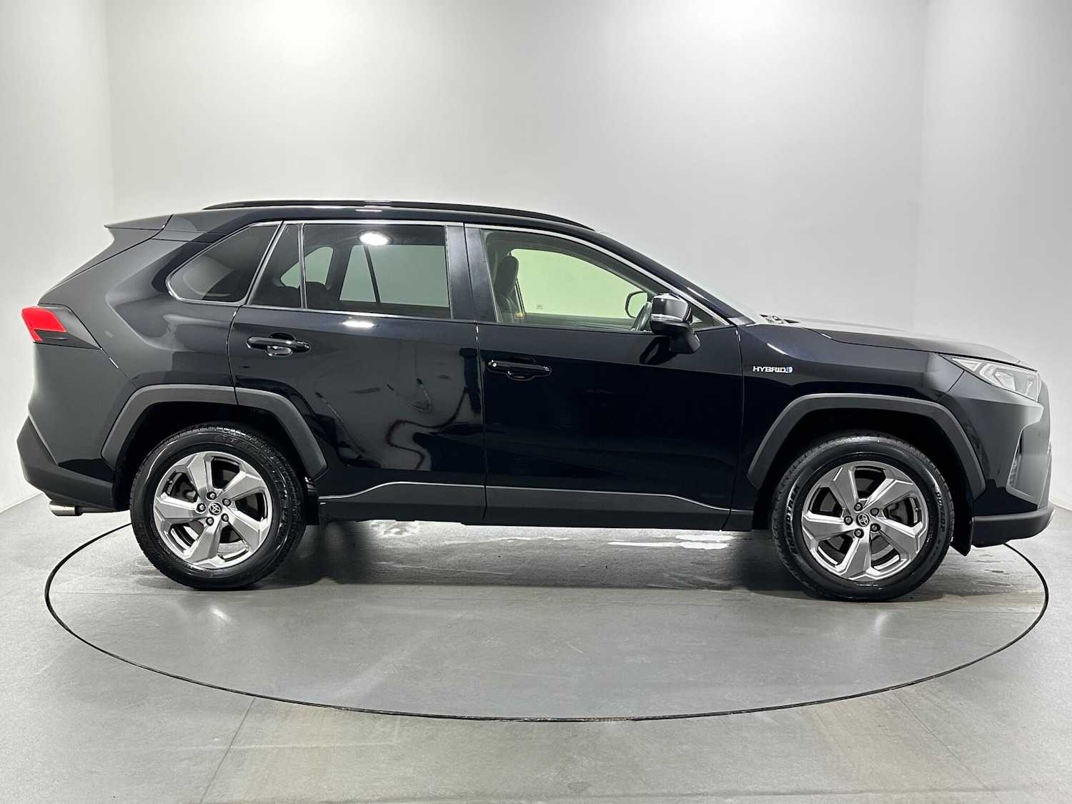 Used Toyota RAV4 2020 for sale - 76878817: Photo 9