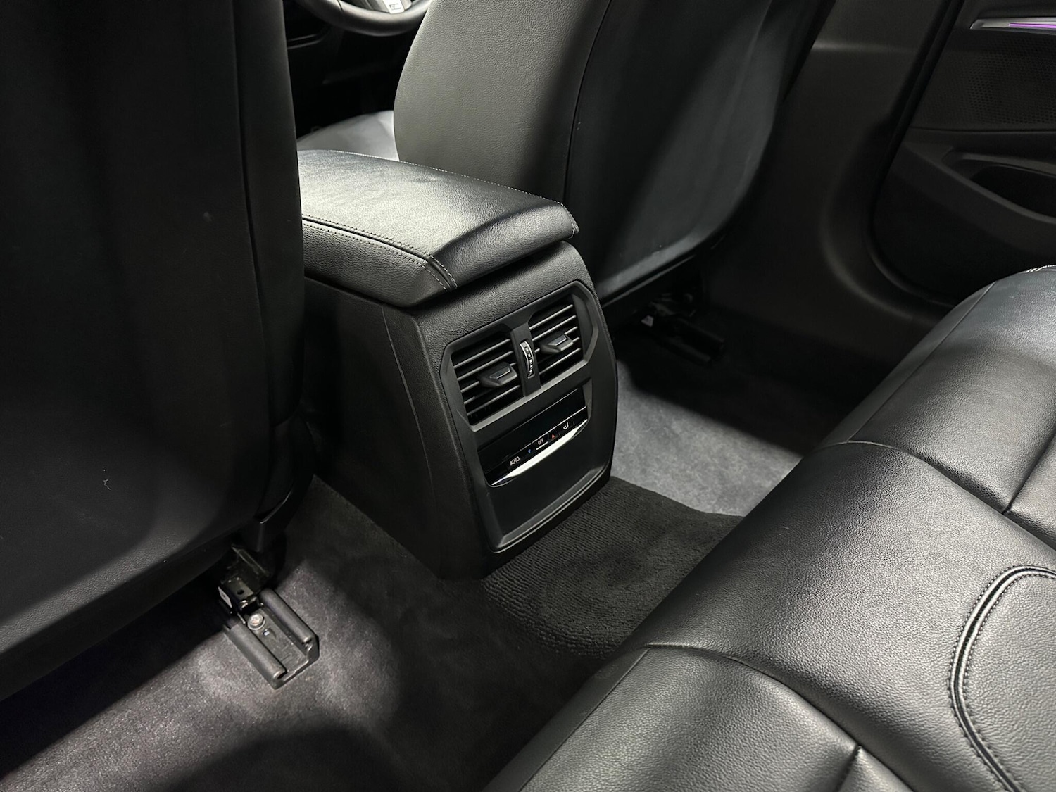 Used BMW 3 Series 2020 for sale - 77109789: Photo 38