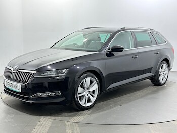 Used Skoda Superb 2019 for sale - 78231170: Photo