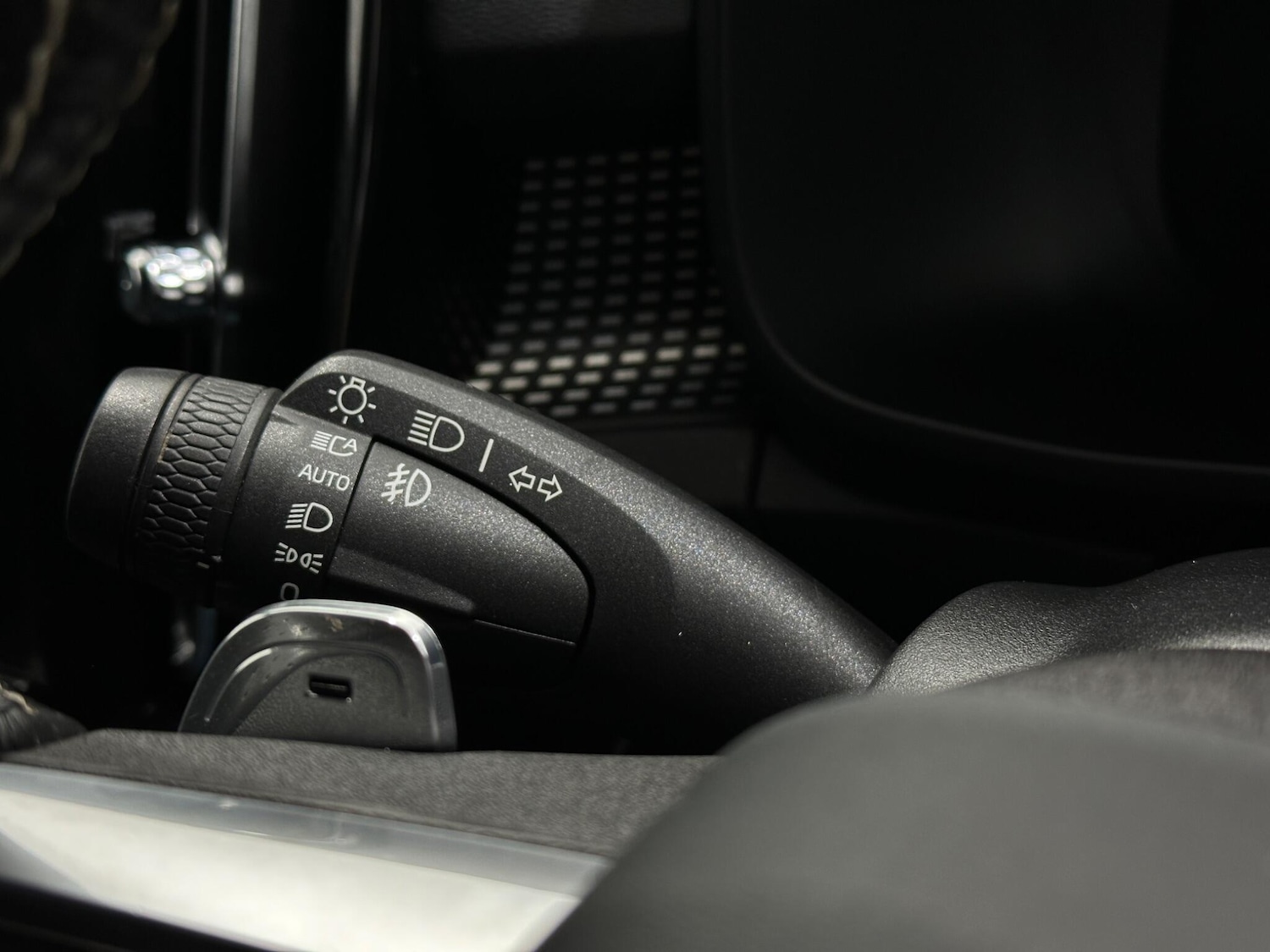 Used Volvo XC40 2019 for sale - 78007376: Photo 13