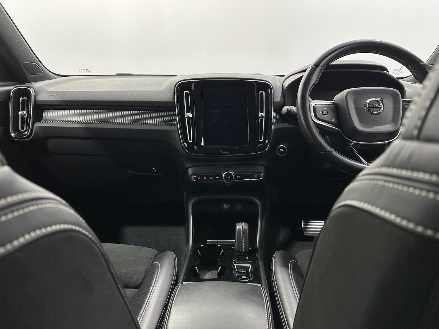 Used Volvo XC40 2019 for sale - 78007376: Photo 21