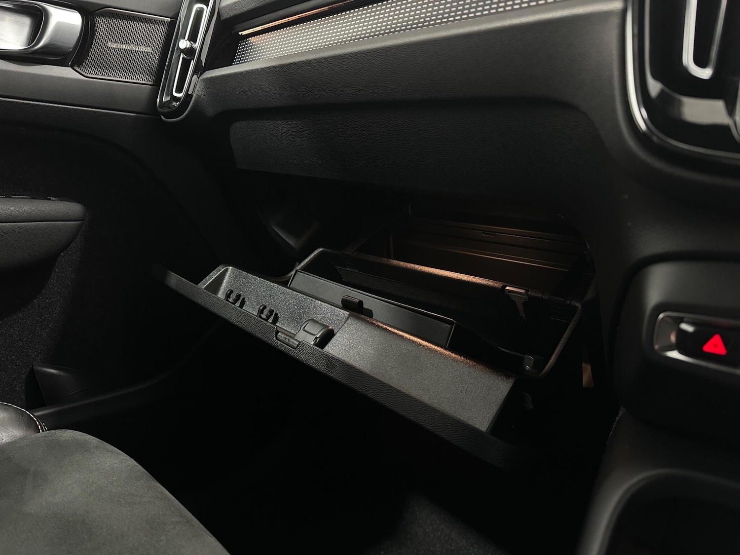 Used Volvo XC40 2019 for sale - 78007376: Photo 29