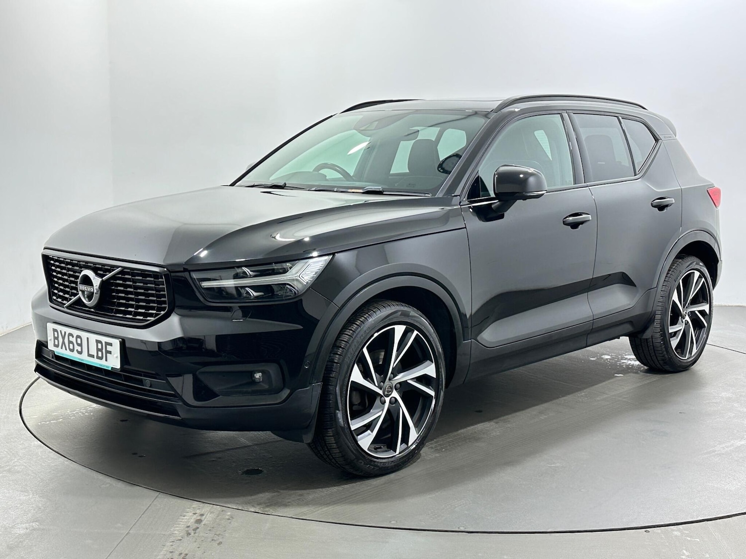 Used Volvo XC40 2019 for sale - 78007376: Photo 4