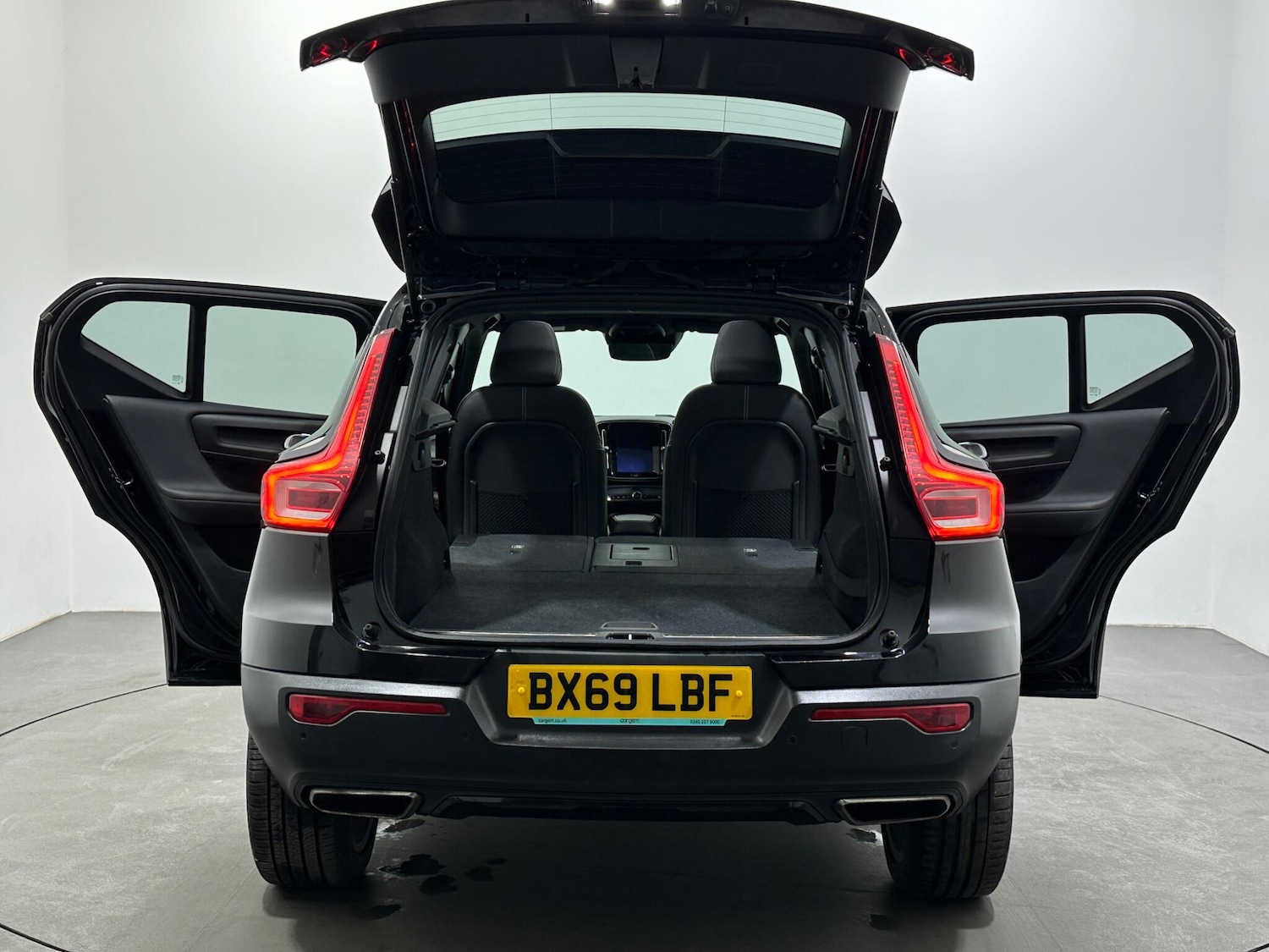 Used Volvo XC40 2019 for sale - 78007376: Photo 46