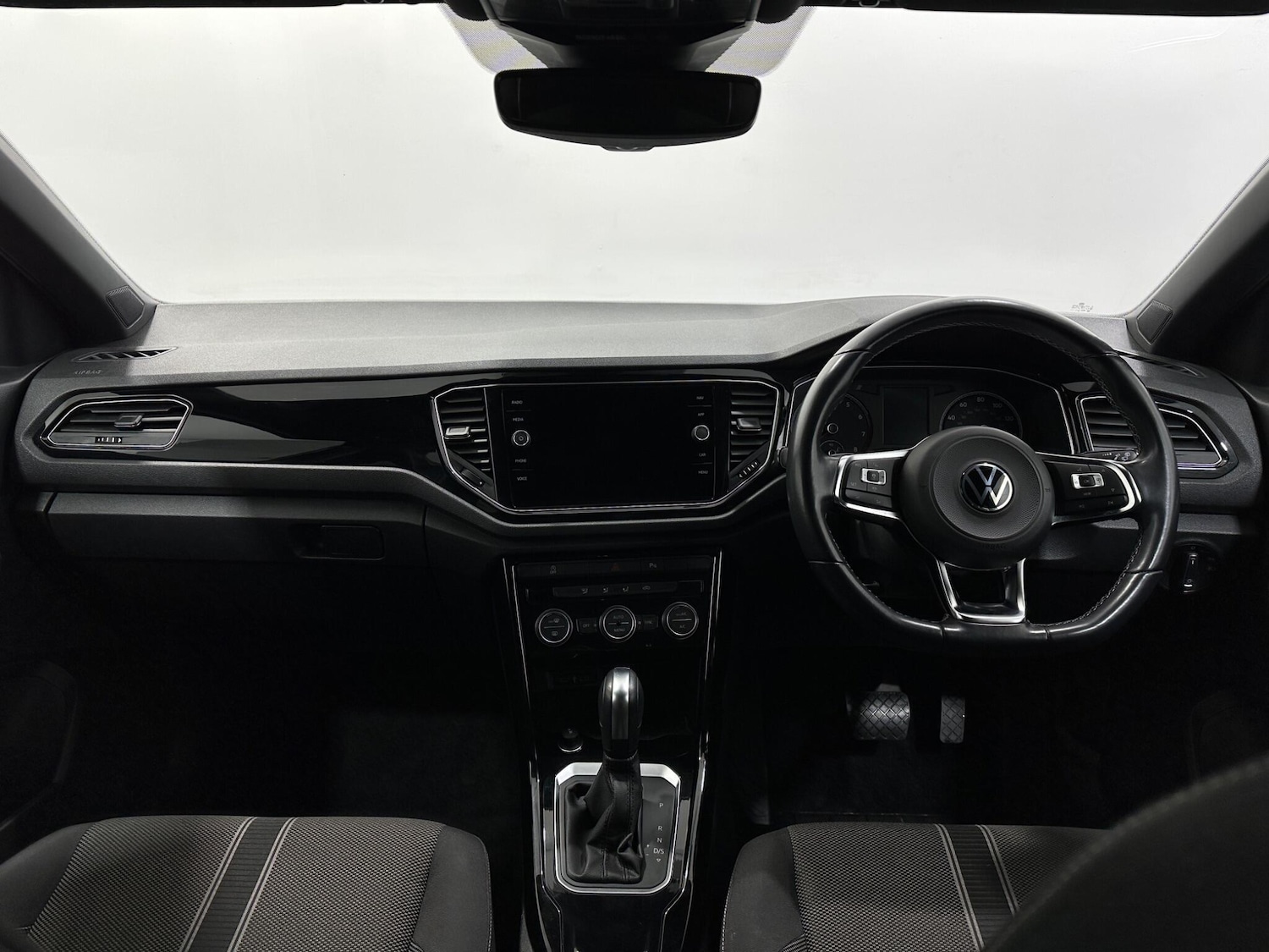 Used Volkswagen T-Roc 2020 for sale - 76878936: Photo 19