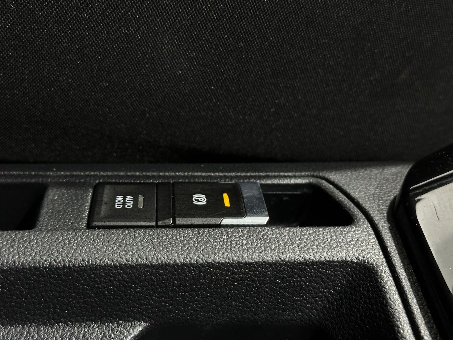 Used Volkswagen T-Roc 2020 for sale - 76878936: Photo 20