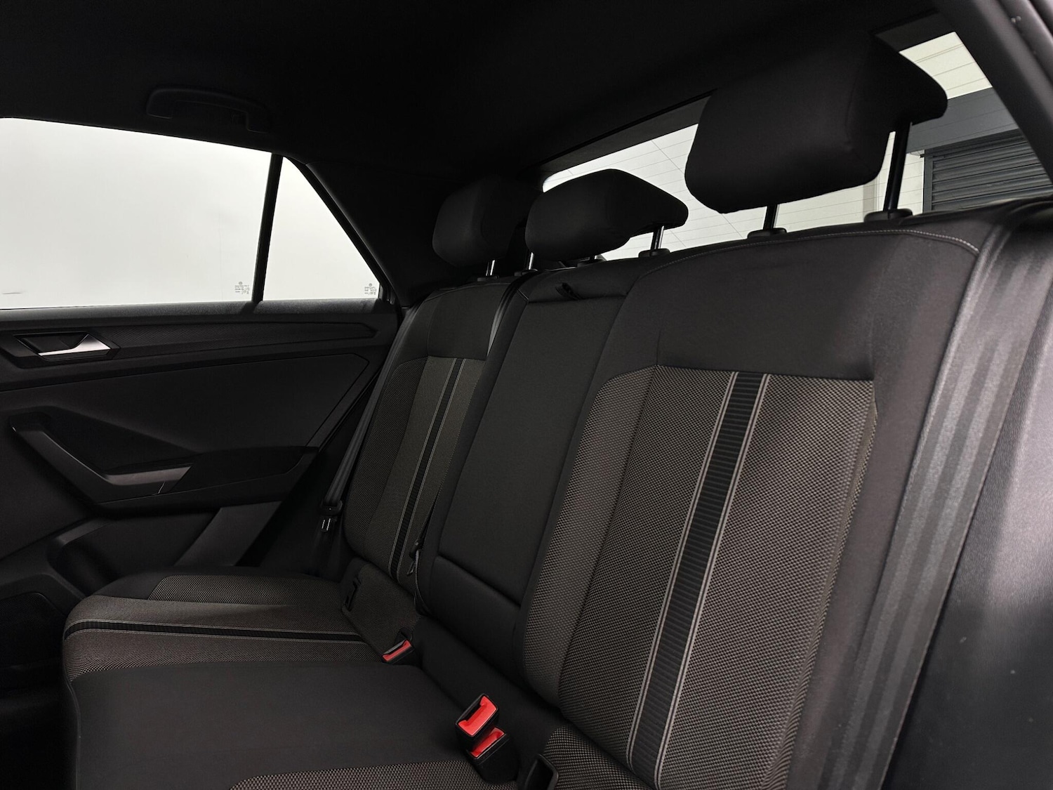 Used Volkswagen T-Roc 2020 for sale - 76878936: Photo 36