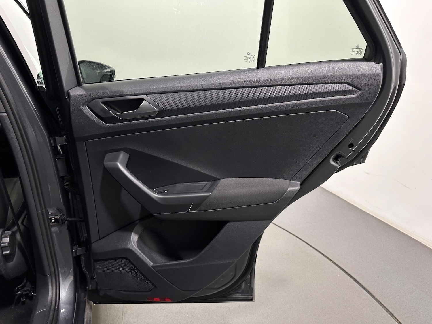 Used Volkswagen T-Roc 2020 for sale - 76878936: Photo 40