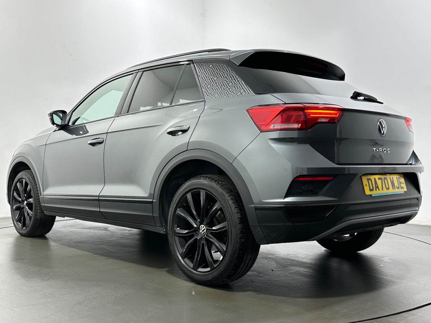 Used Volkswagen T-Roc 2020 for sale - 76878936: Photo 45