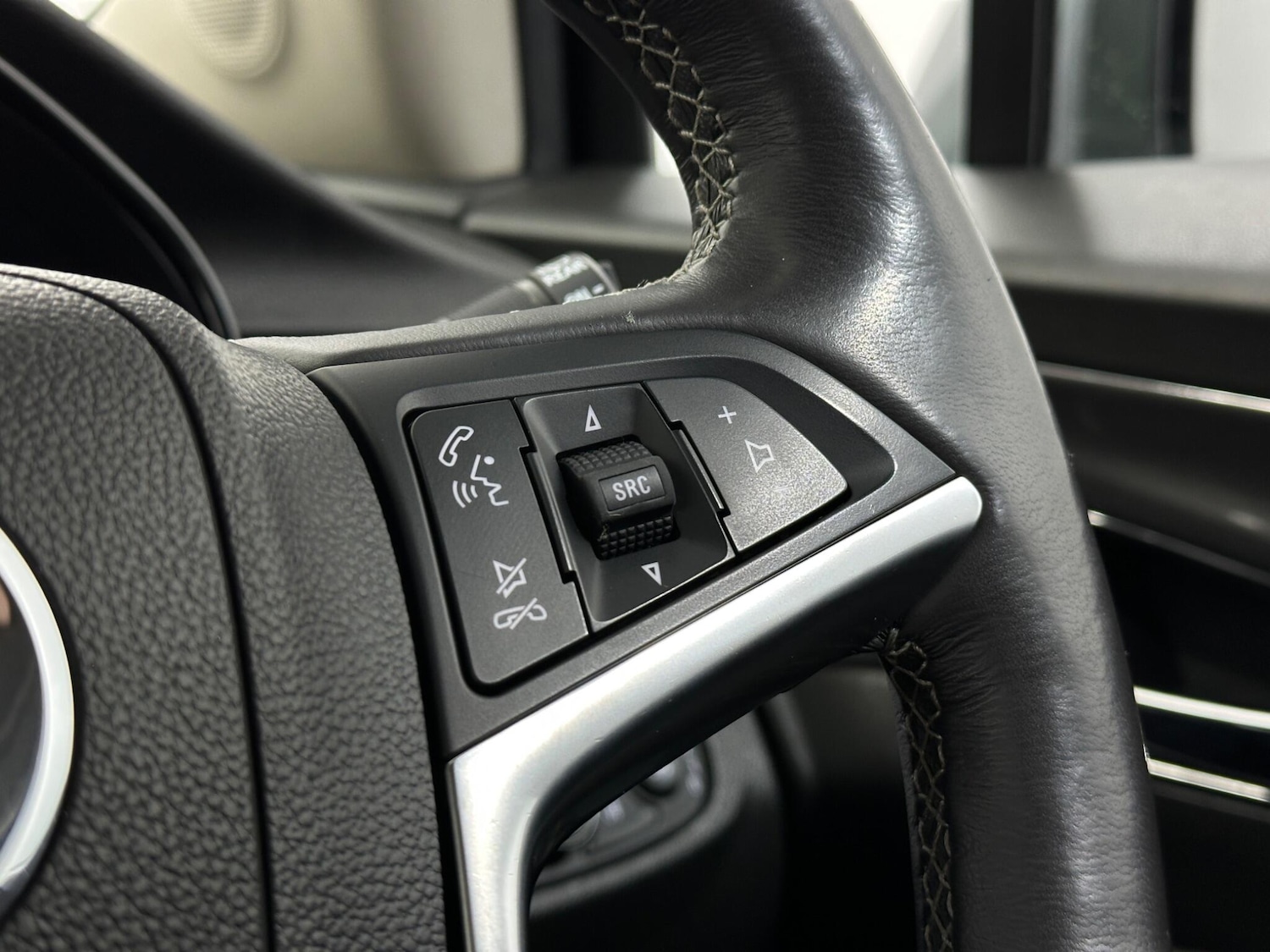 Used Vauxhall Mokka X 2019 for sale - 76964421: Photo 14