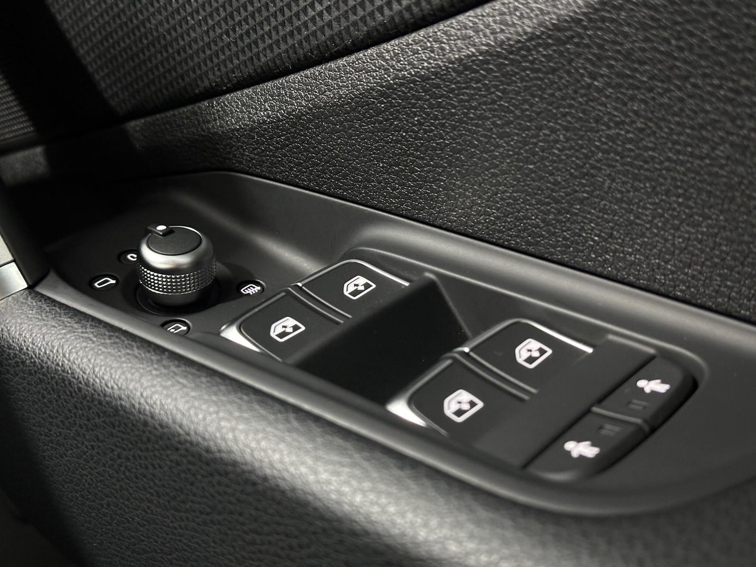 Used Audi Q2 2021 for sale - 76878851: Photo 19