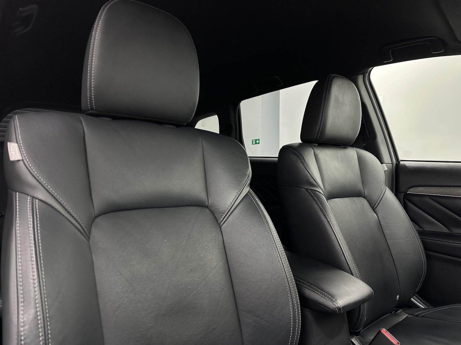 Used Mitsubishi Outlander 2019 for sale - 77320864: Photo 31