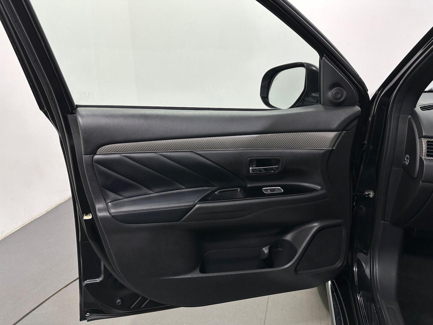 Used Mitsubishi Outlander 2019 for sale - 77320864: Photo 35