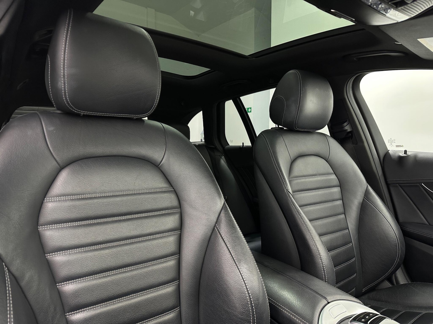 Used Mercedes-Benz C Class 2021 for sale - 77049814: Photo 34