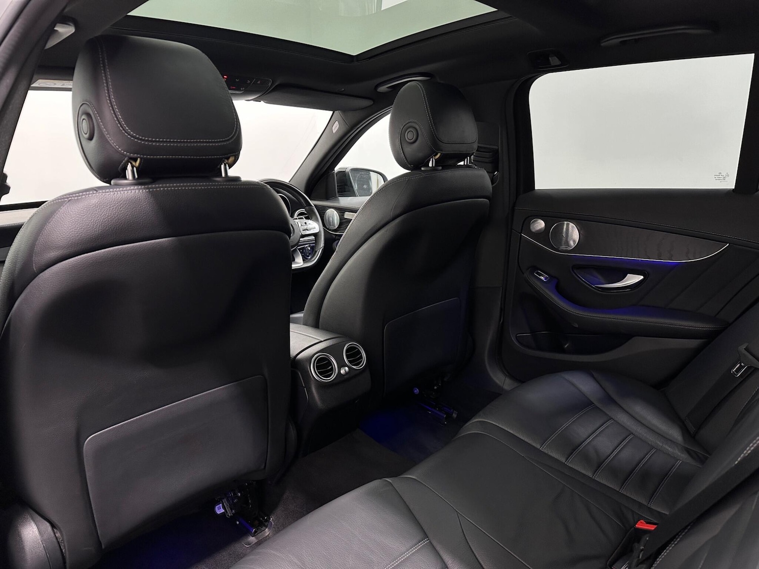 Used Mercedes-Benz C Class 2021 for sale - 77049814: Photo 39