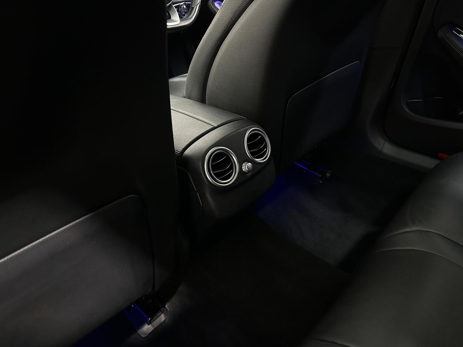 Used Mercedes-Benz C Class 2021 for sale - 77049814: Photo 40