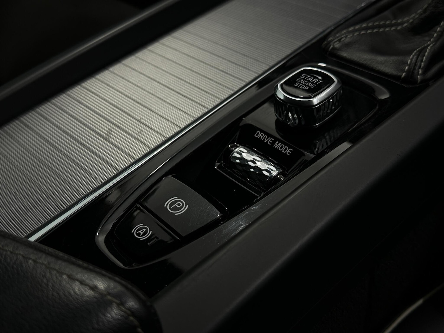 Used Volvo XC60 2018 for sale - 78007305: Photo 20