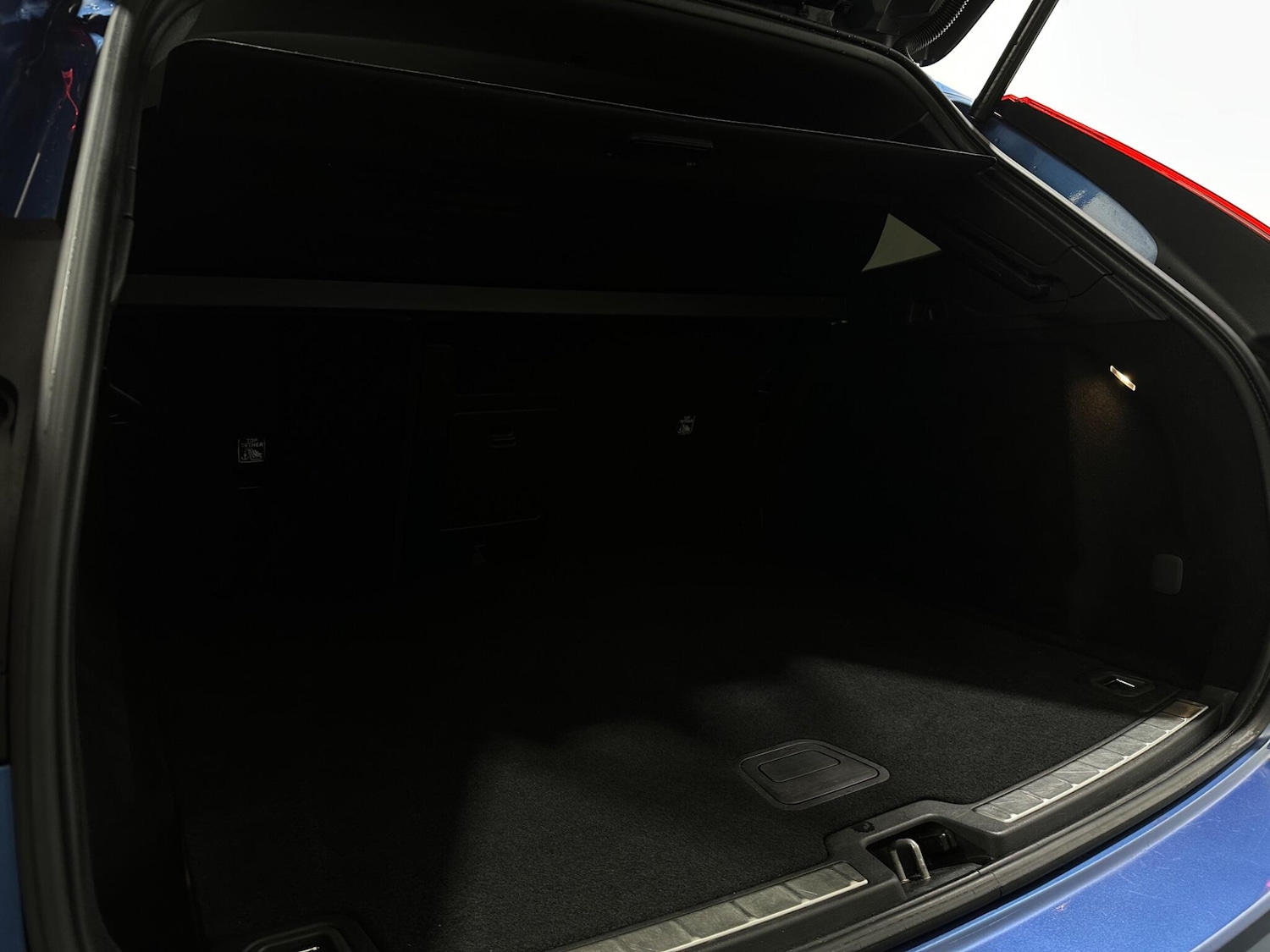 Used Volvo XC60 2018 for sale - 78007305: Photo 46