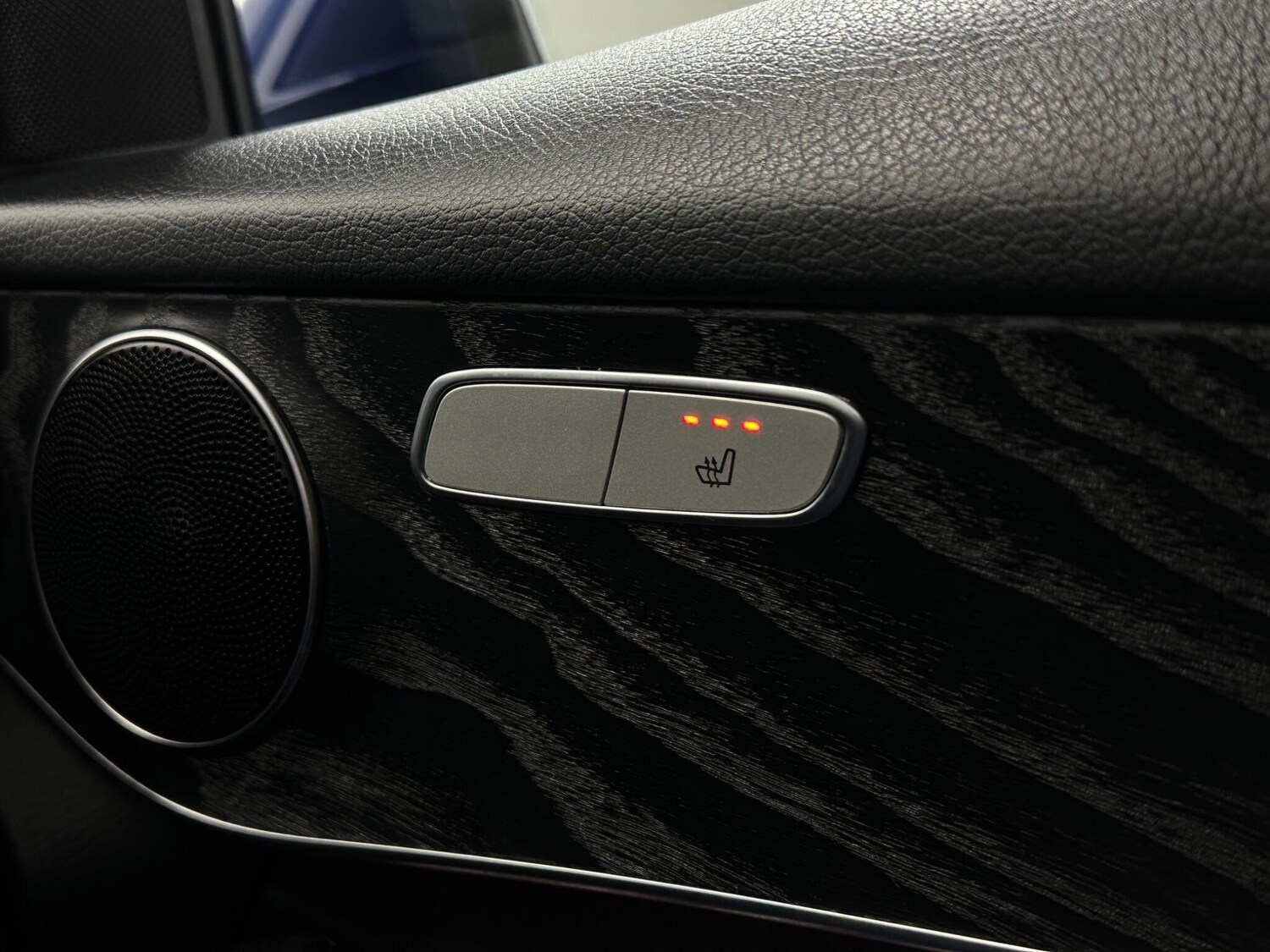 Used Mercedes-Benz GLC 2019 for sale - 78020236: Photo 18