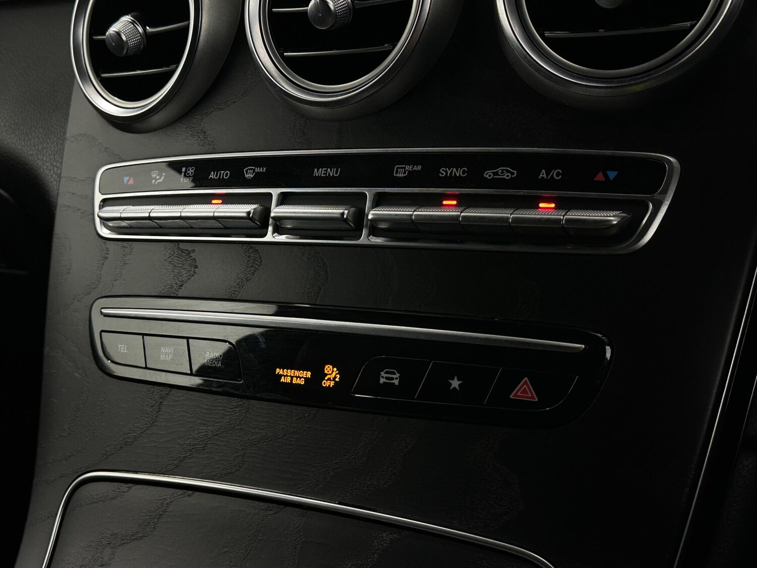 Used Mercedes-Benz GLC 2019 for sale - 78020236: Photo 22