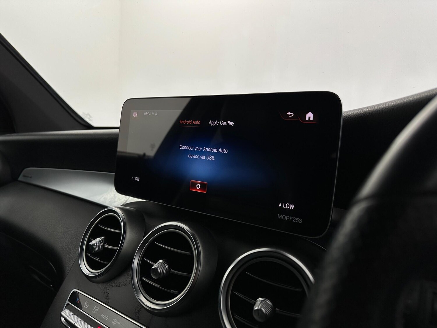 Used Mercedes-Benz GLC 2019 for sale - 78020236: Photo 25