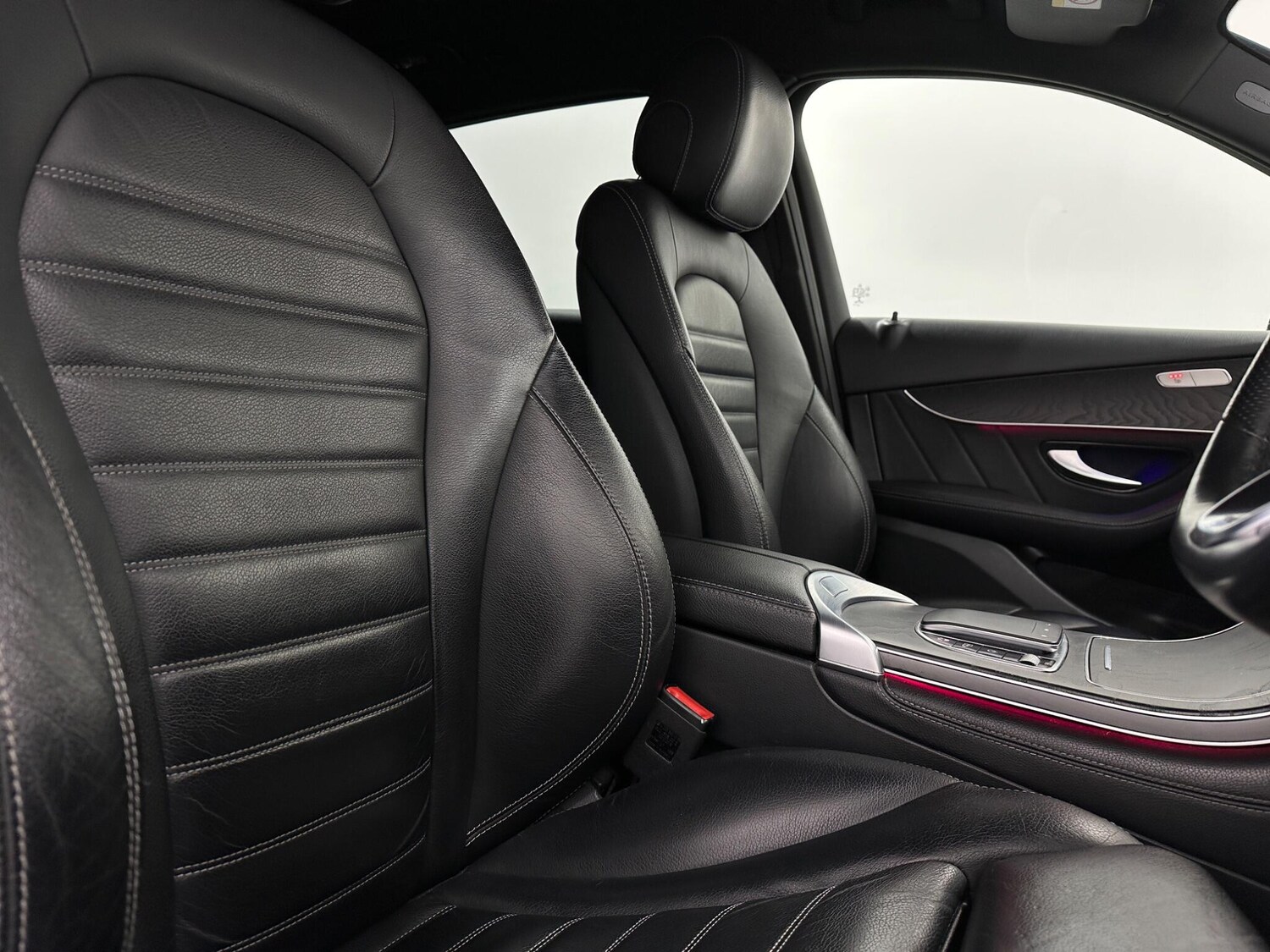 Used Mercedes-Benz GLC 2019 for sale - 78020236: Photo 33