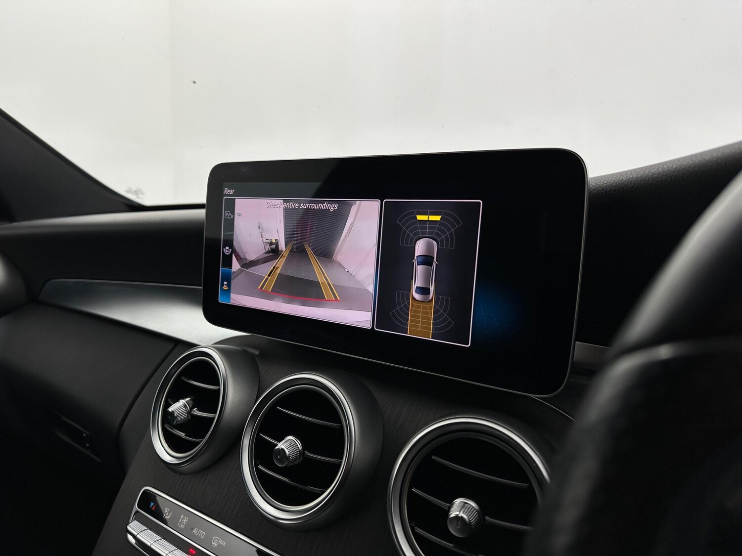 Used Mercedes-Benz C Class 2021 for sale - 76964426: Photo 23