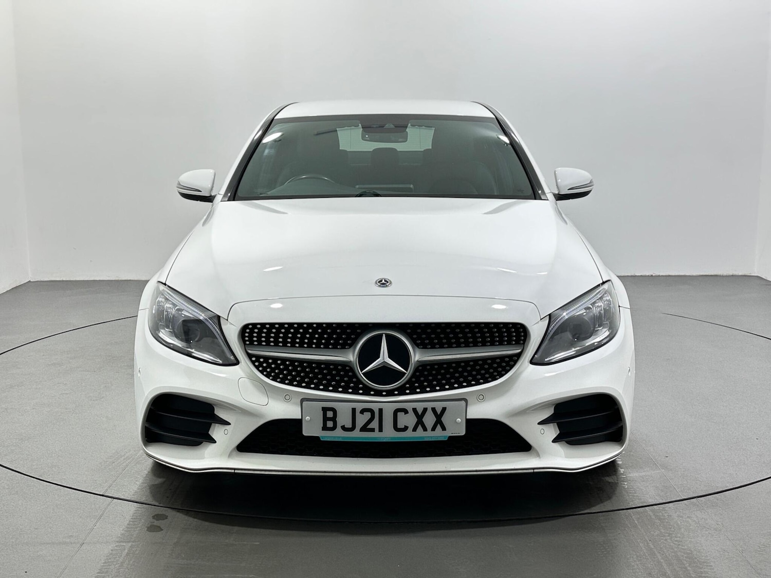 Used Mercedes-Benz C Class 2021 for sale - 76964426: Photo 3