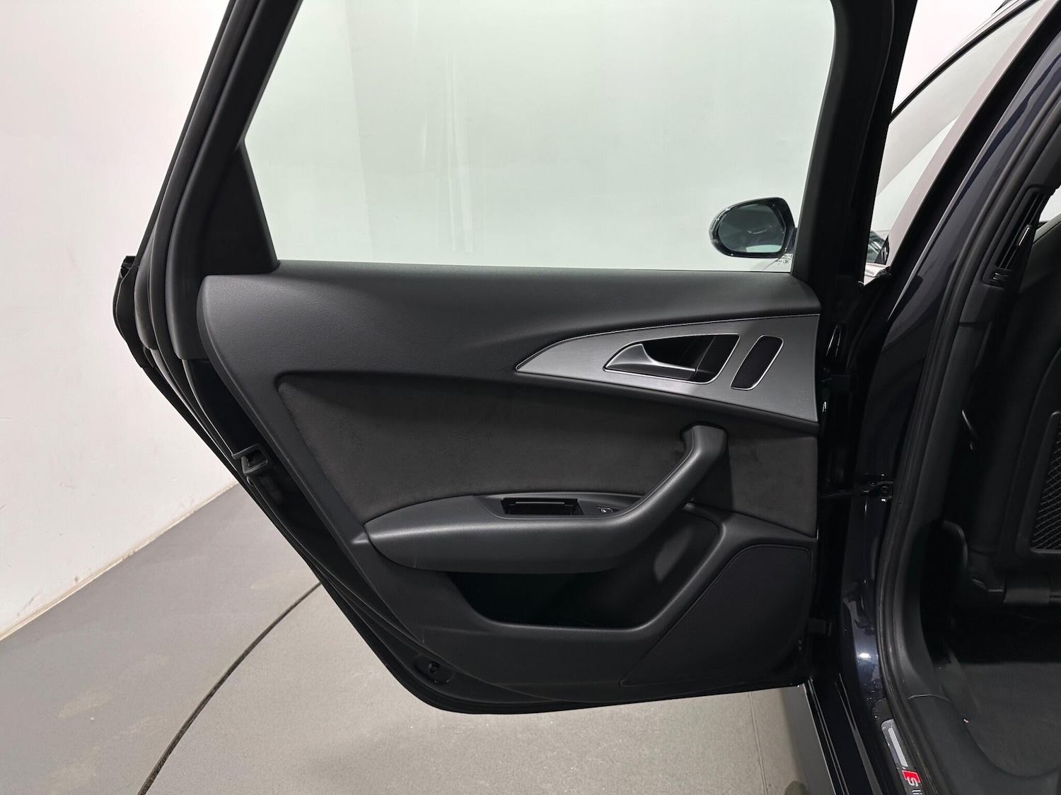 Used Audi A6 2017 for sale - 78100960: Photo 42