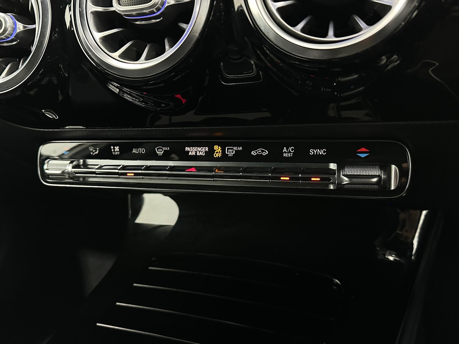 Used Mercedes-Benz A-Class for sale - 77753603: Photo 23