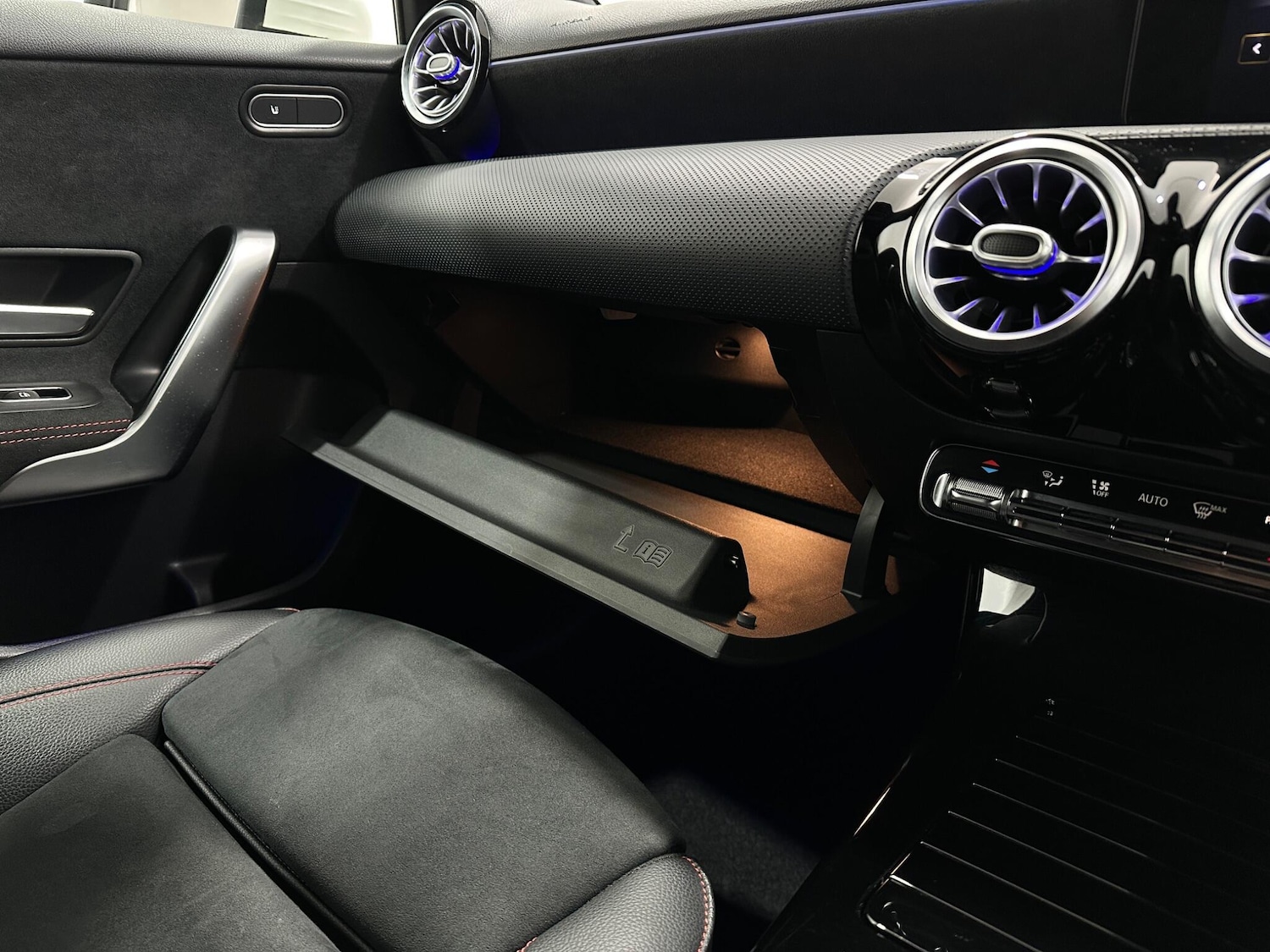 Used Mercedes-Benz A-Class for sale - 77753603: Photo 29