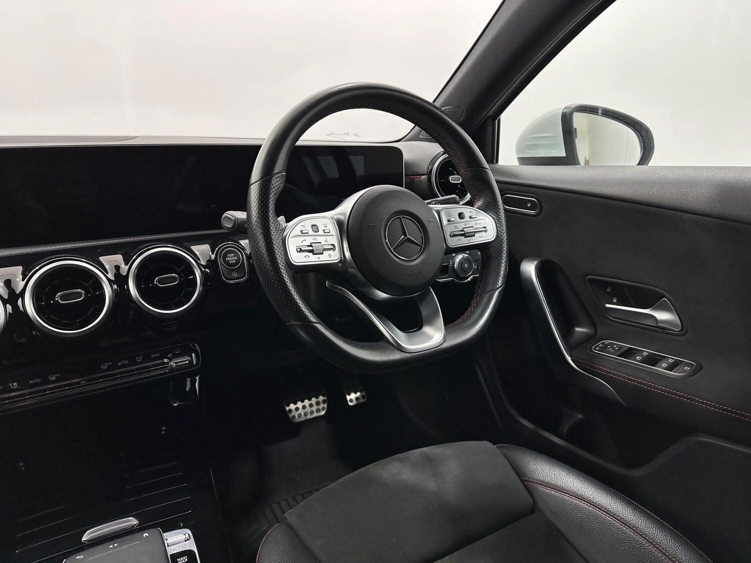 Used Mercedes-Benz A-Class for sale - 77496384: Photo 11