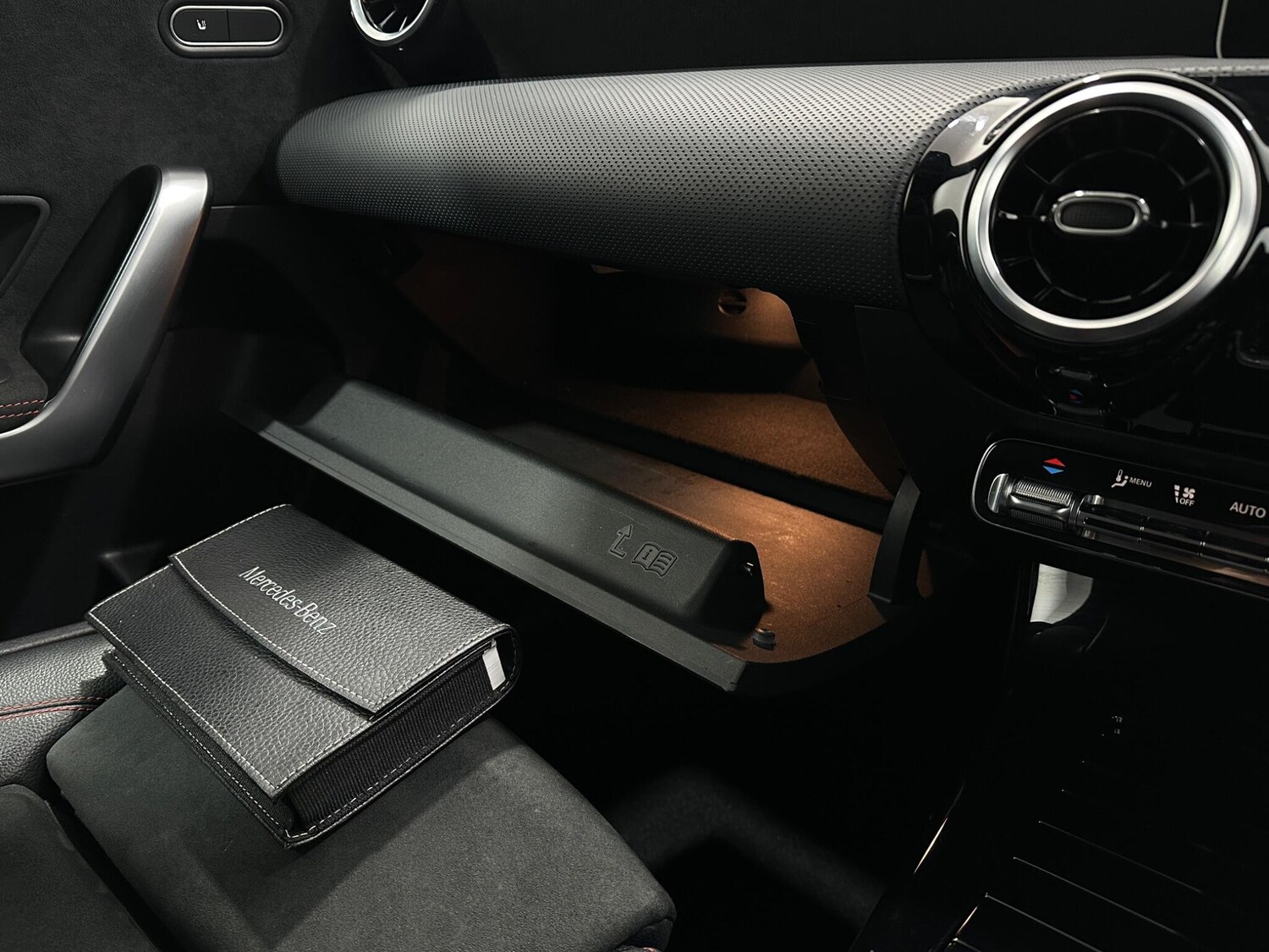 Used Mercedes-Benz A-Class for sale - 77496384: Photo 30