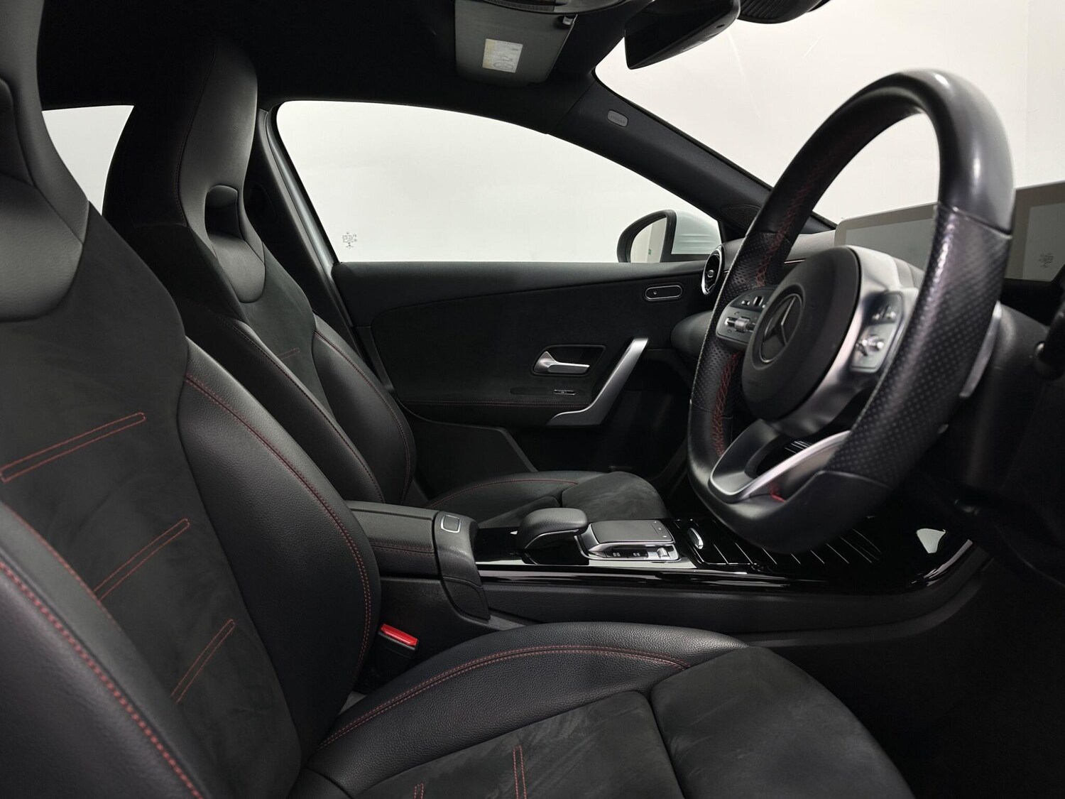 Used Mercedes-Benz A-Class for sale - 77496384: Photo 34