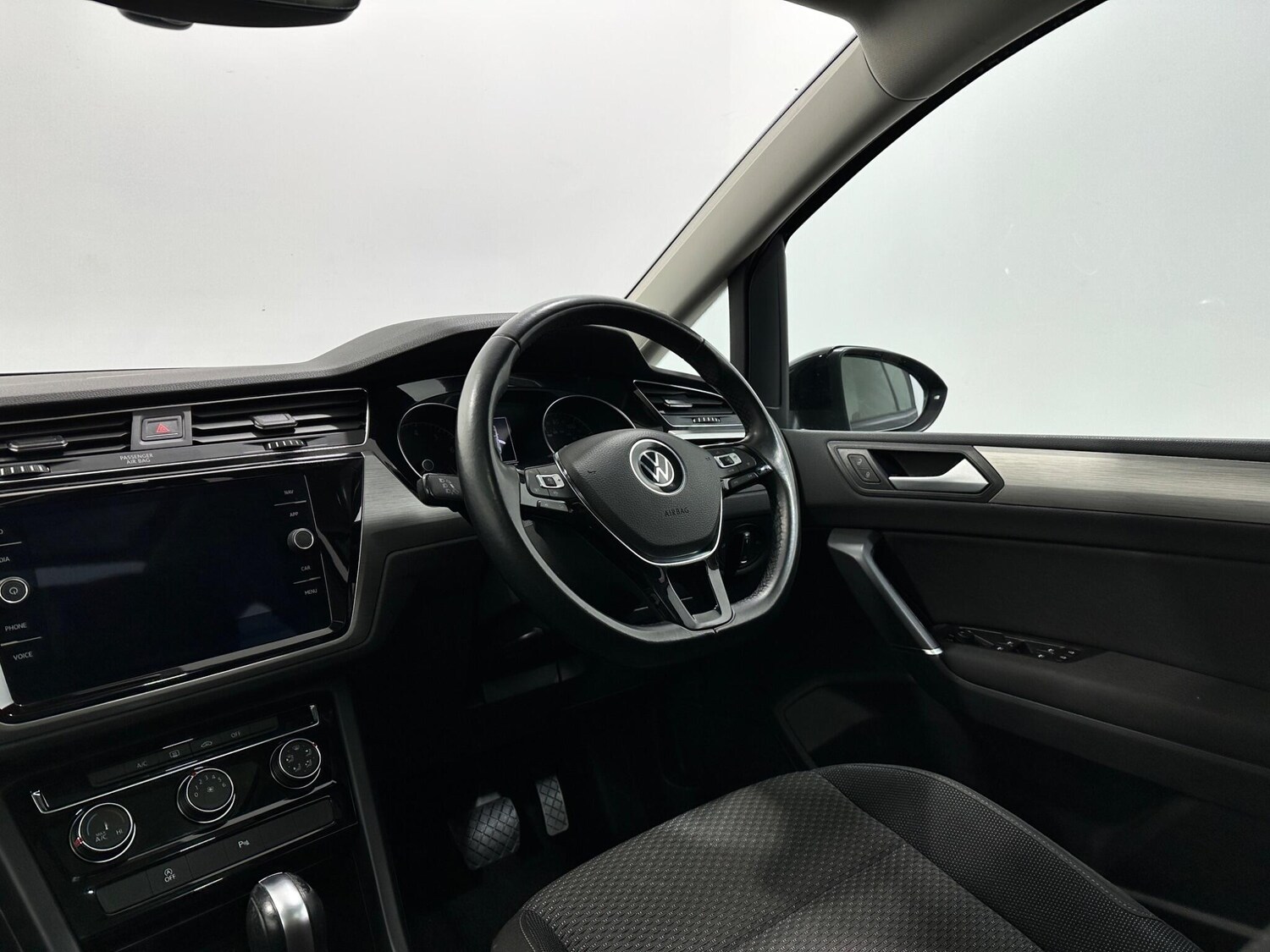 Used Volkswagen Touran 2021 for sale - 77626231: Photo 11