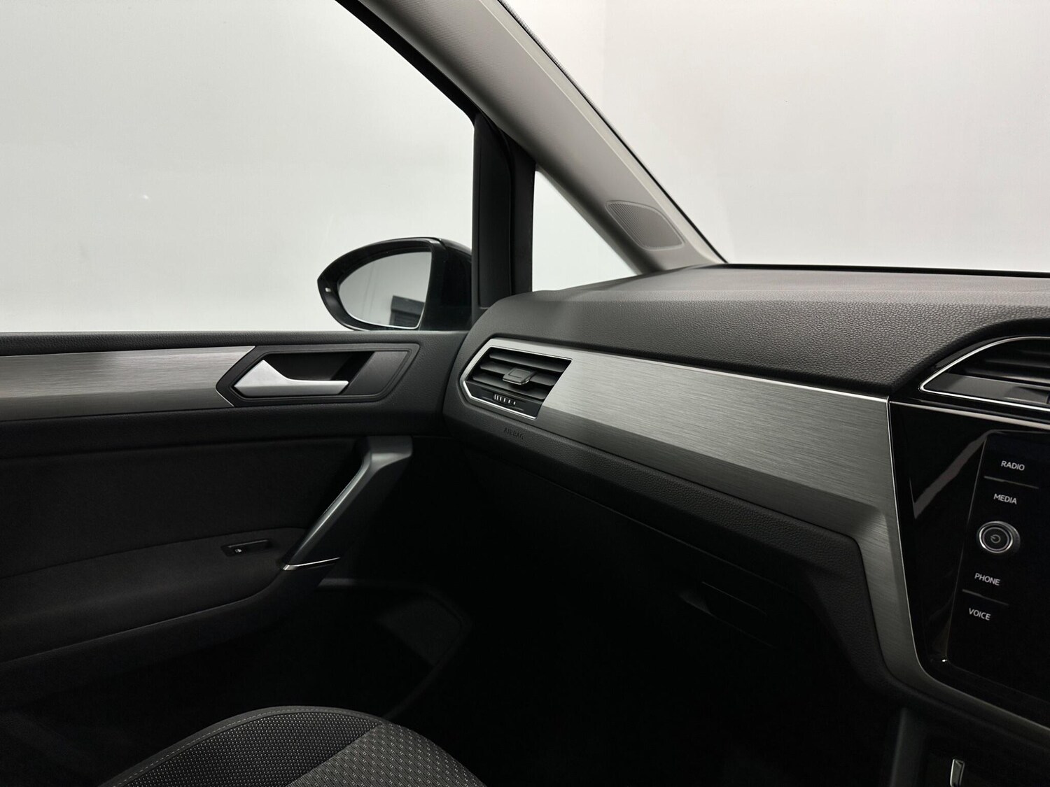 Used Volkswagen Touran 2021 for sale - 77626231: Photo 24