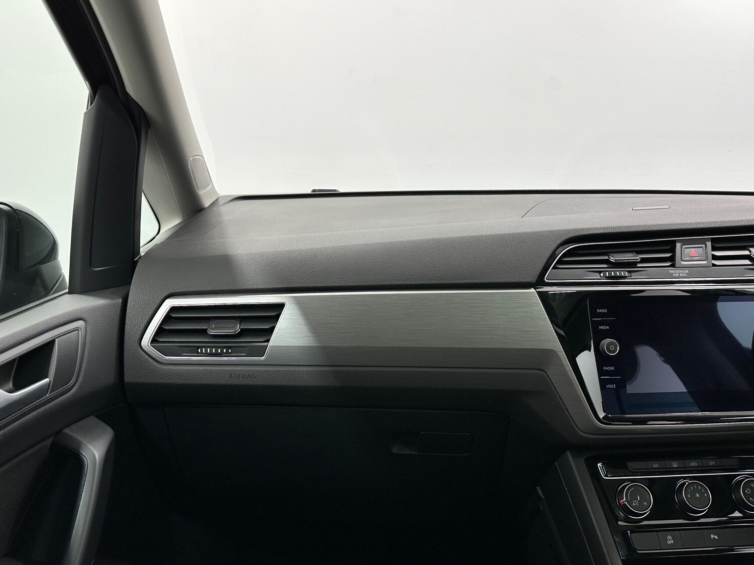 Used Volkswagen Touran 2021 for sale - 77626231: Photo 26