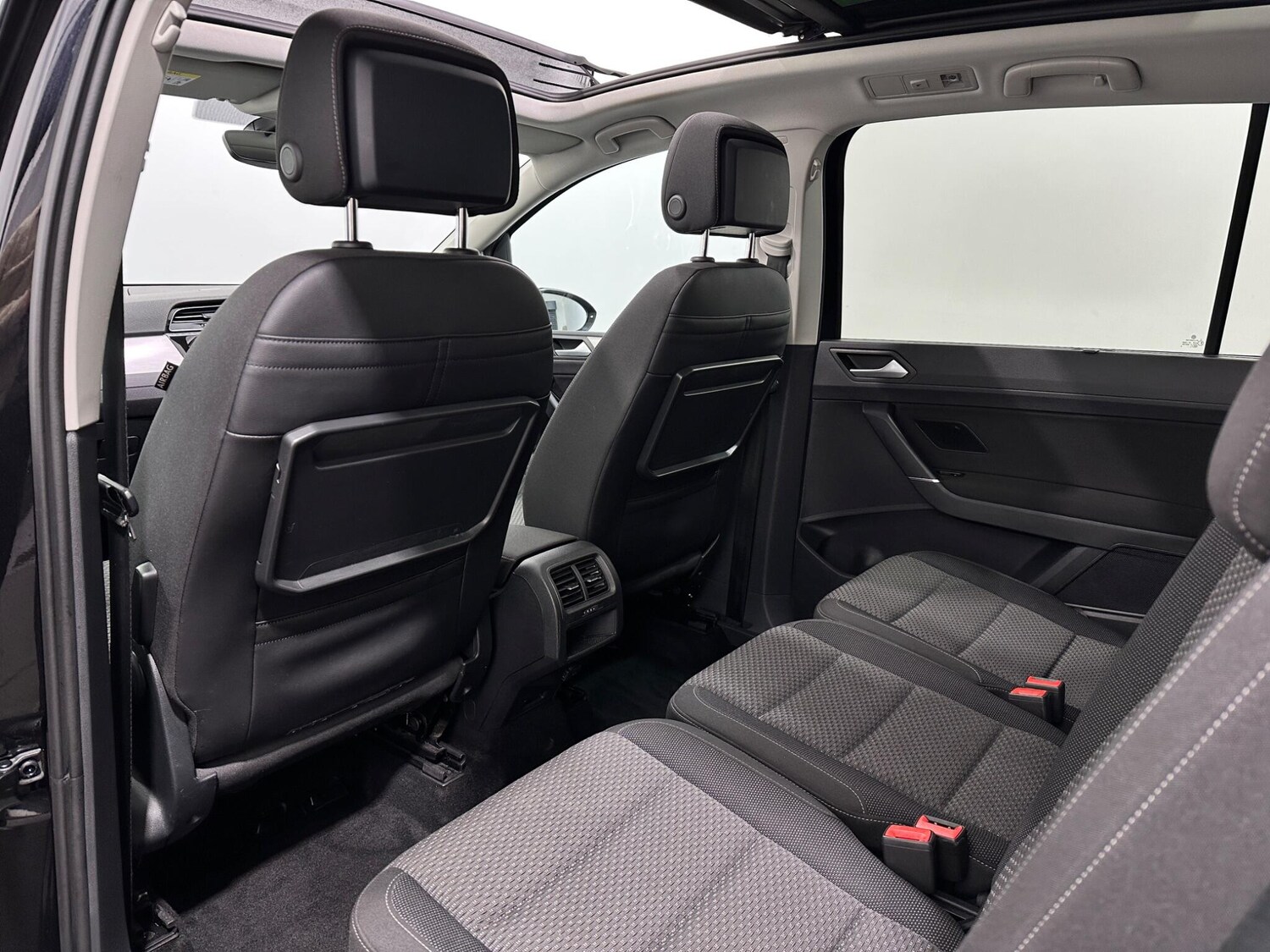 Used Volkswagen Touran 2021 for sale - 77626231: Photo 38