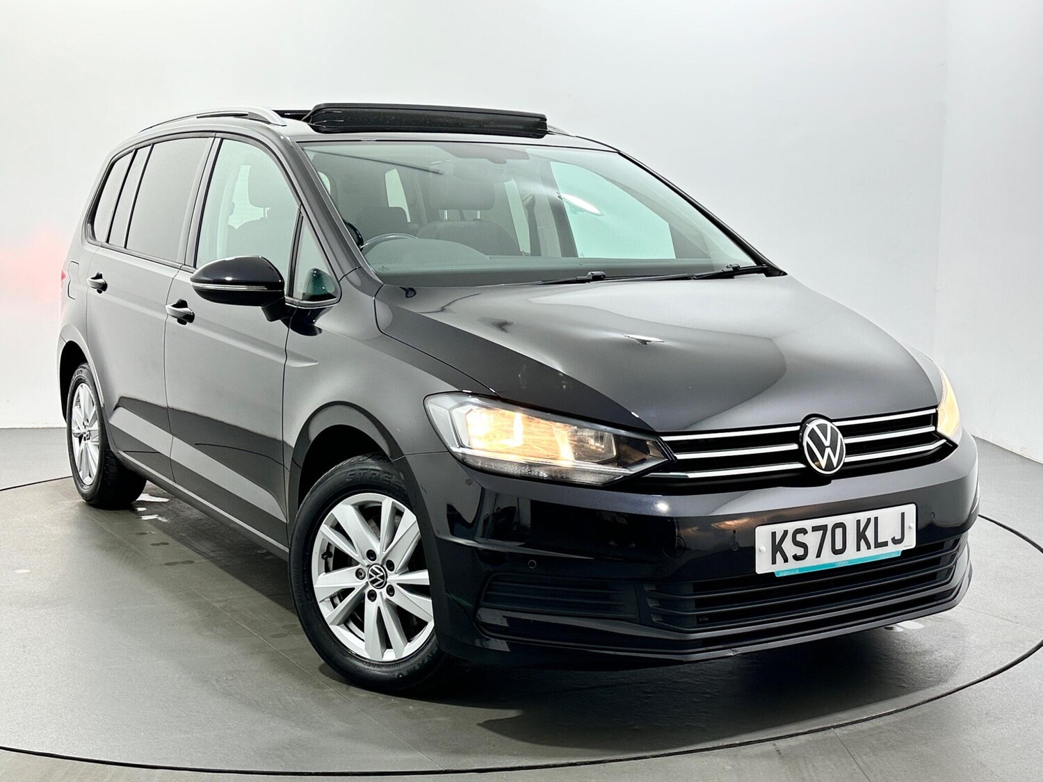 Used Volkswagen Touran 2021 for sale - 77626231: Photo 56