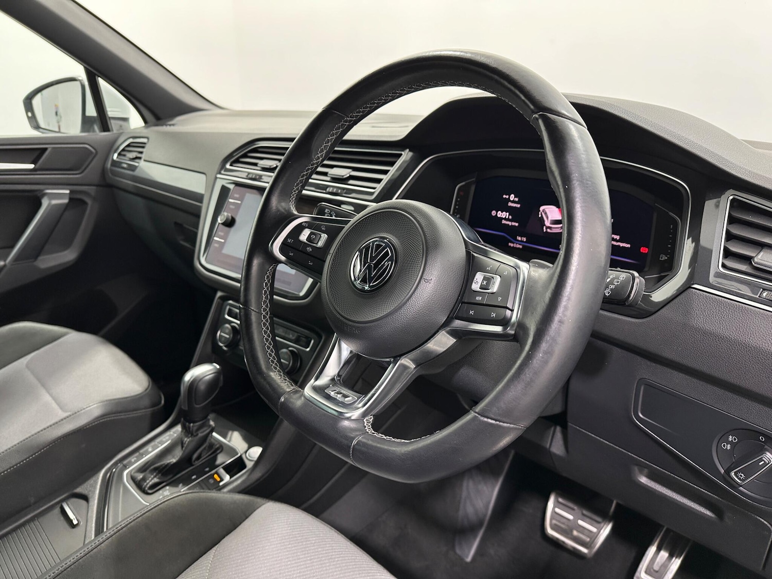 Used Volkswagen Tiguan 2020 for sale - 76913653: Photo 10