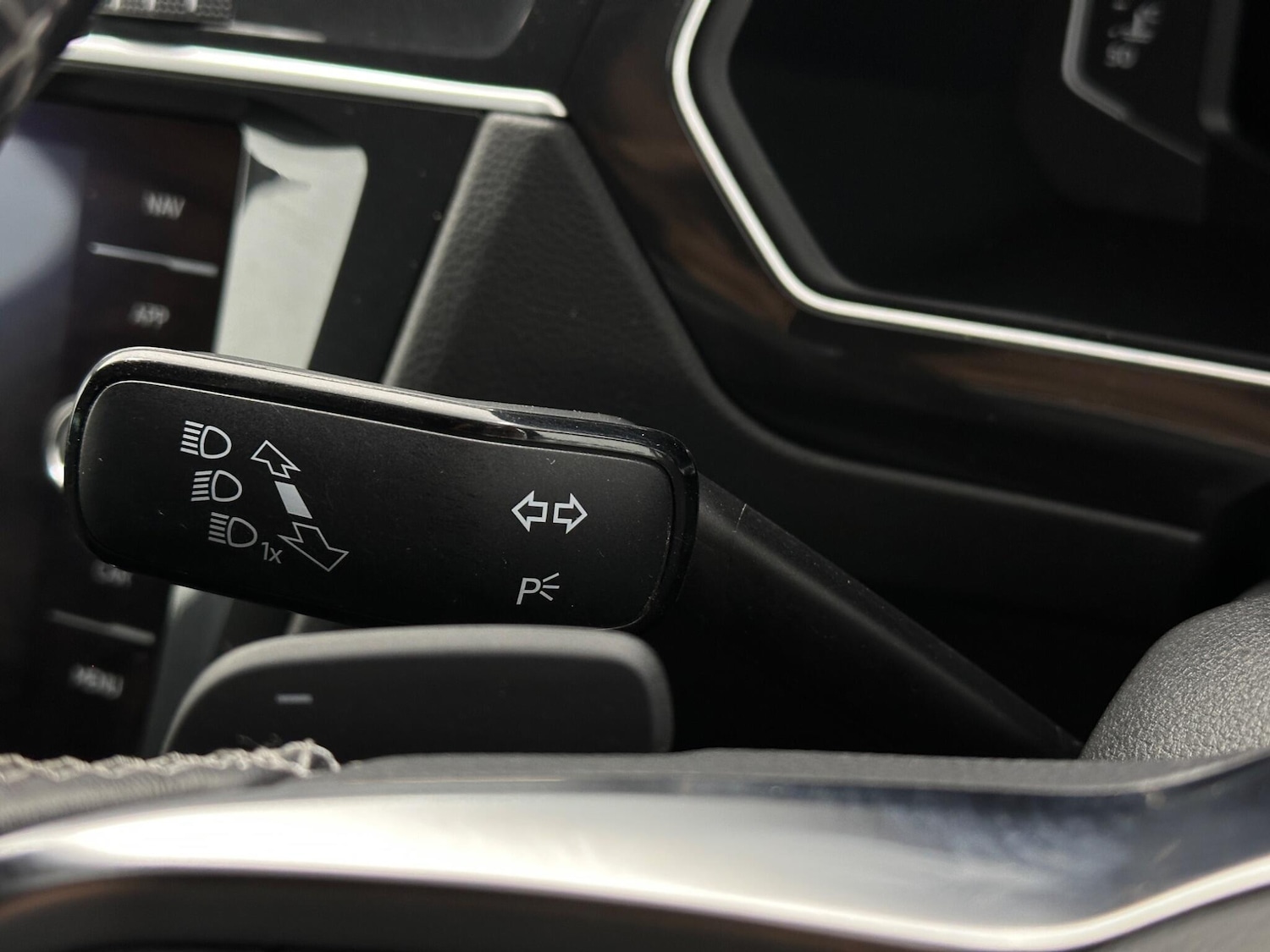 Used Volkswagen Tiguan 2020 for sale - 76913653: Photo 12