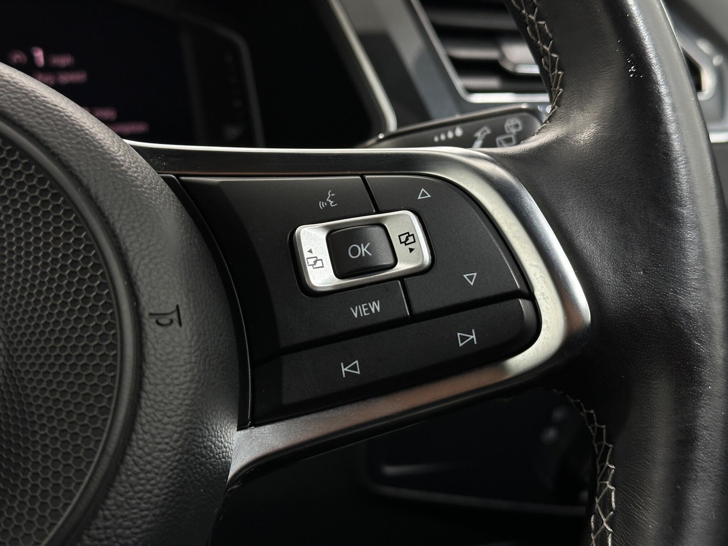 Used Volkswagen Tiguan 2020 for sale - 76913653: Photo 14