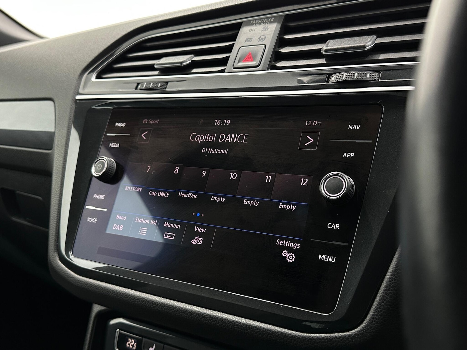 Used Volkswagen Tiguan 2020 for sale - 76913653: Photo 25