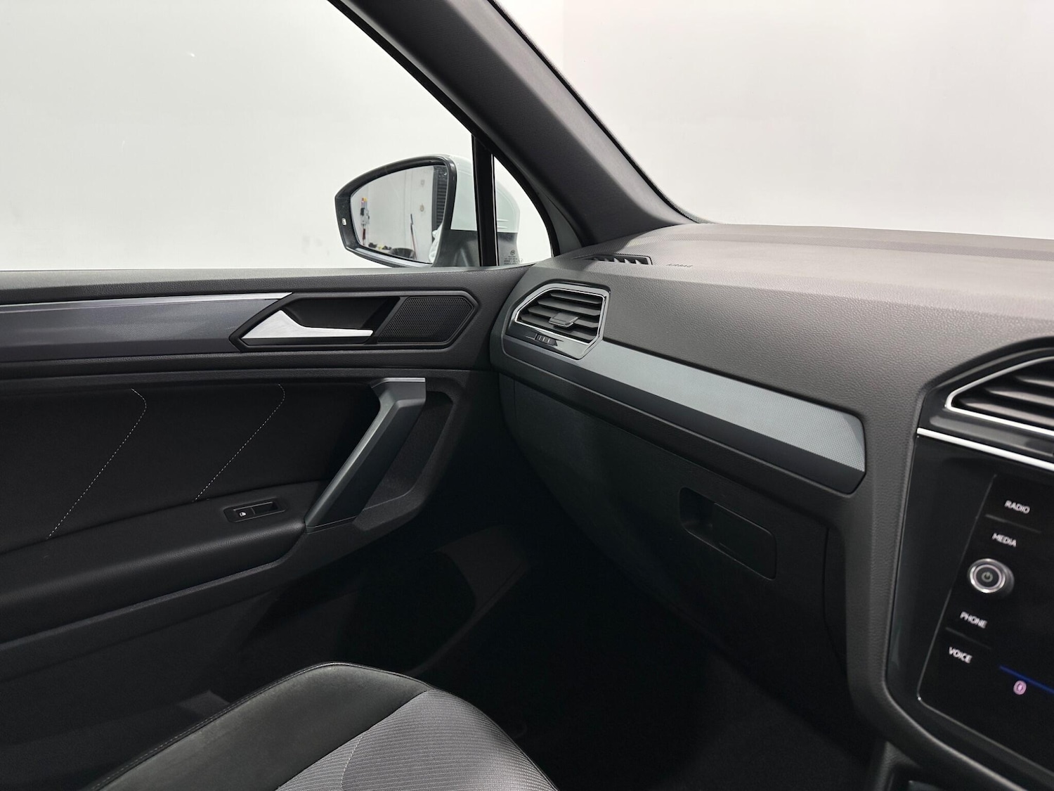 Used Volkswagen Tiguan 2020 for sale - 76913653: Photo 27