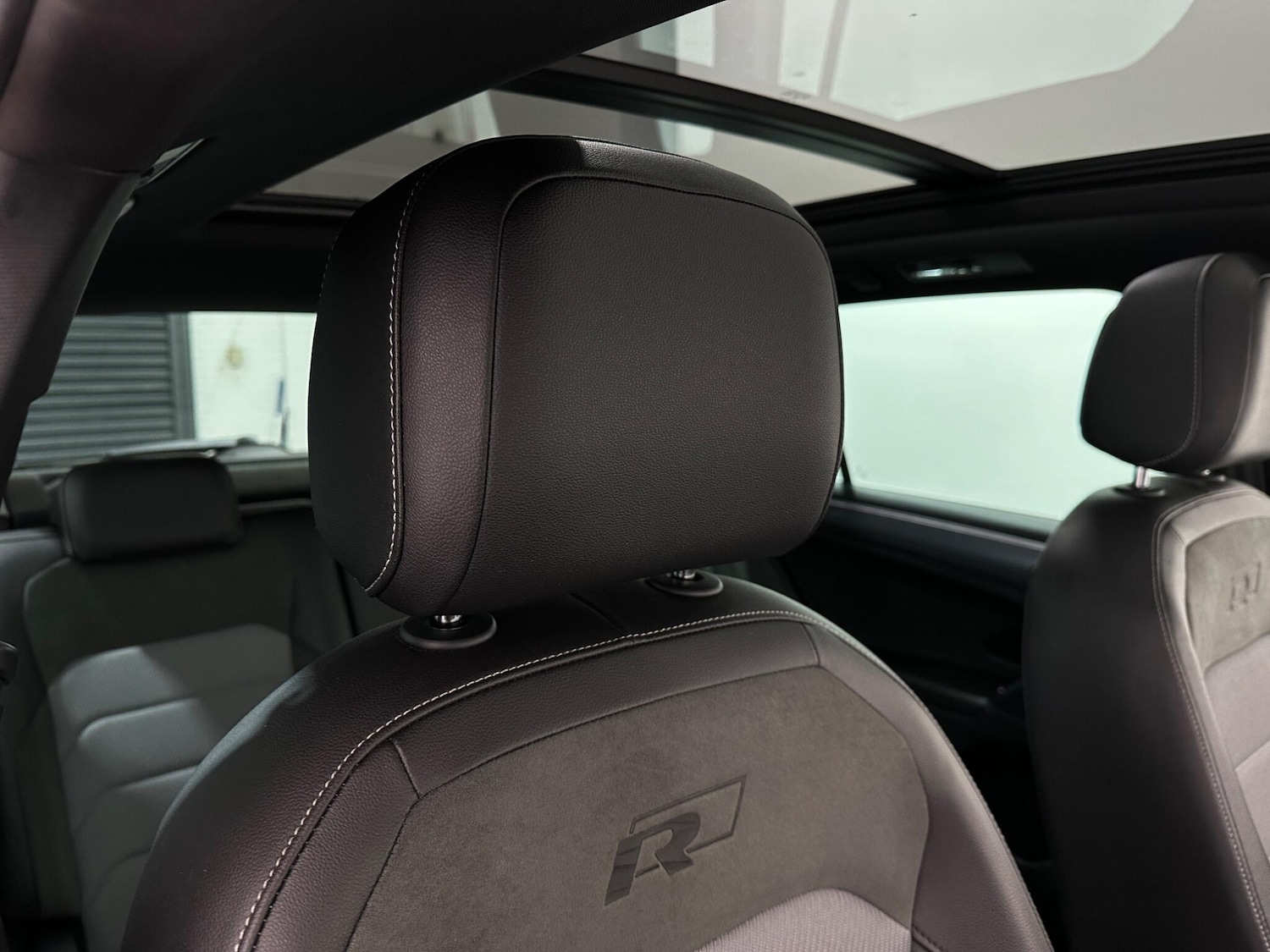 Used Volkswagen Tiguan 2020 for sale - 76913653: Photo 32