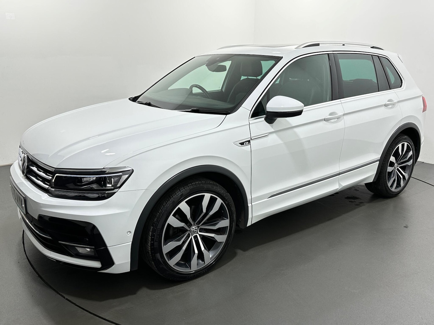 Used Volkswagen Tiguan 2020 for sale - 76913653: Photo 54
