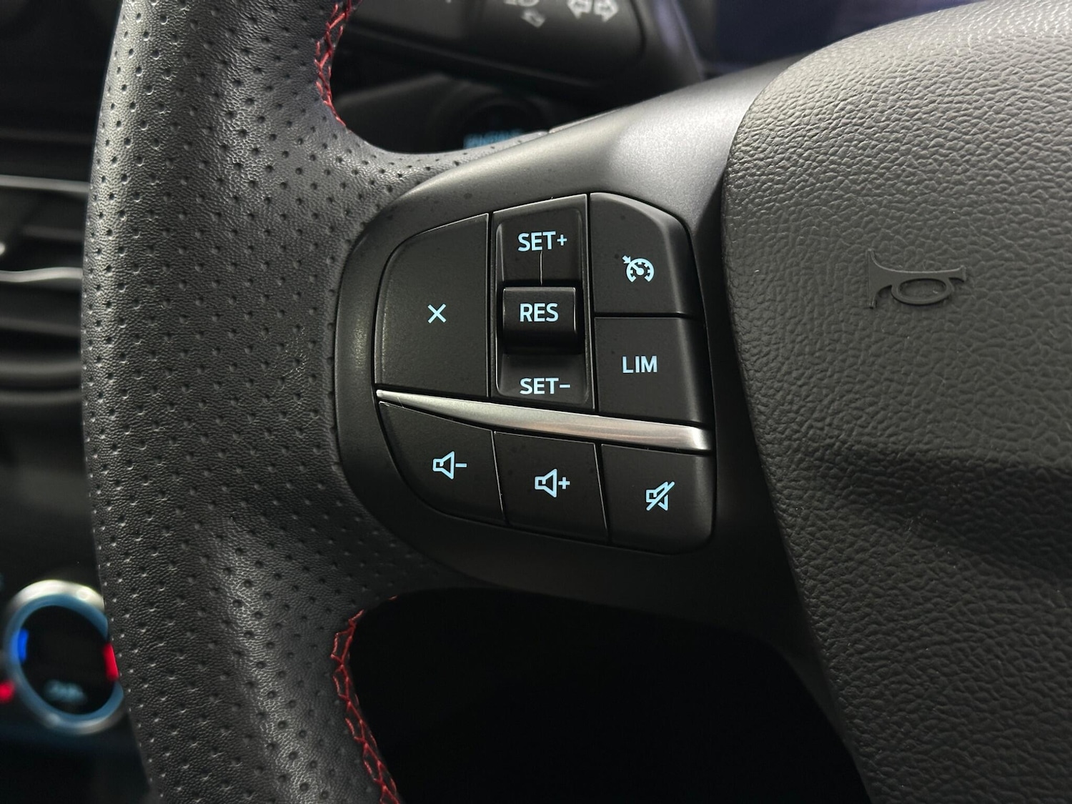 Used Ford Kuga 2022 for sale - 76878873: Photo 13